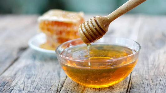 The Perfect Pair: The Benefits of Raw Wildflower Honey and Tallow for Your Skin